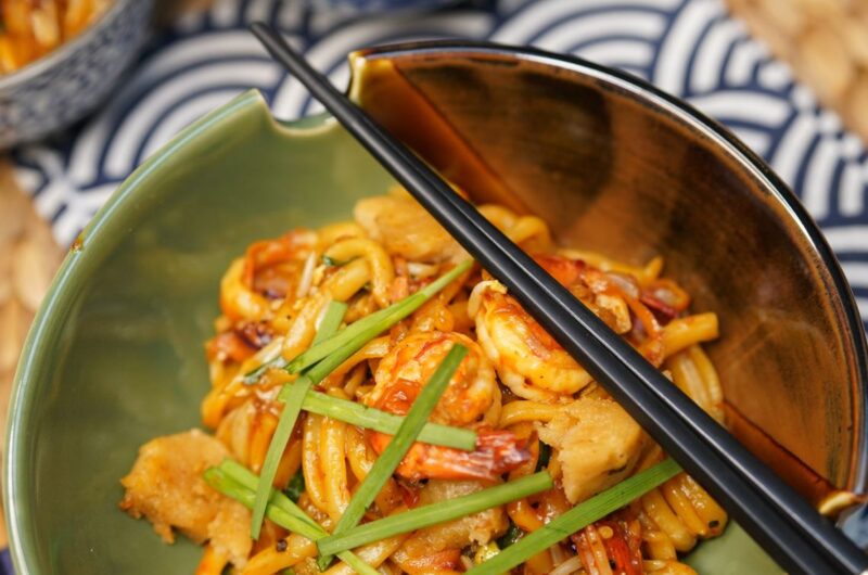 Indonesian-Style Fried Udon